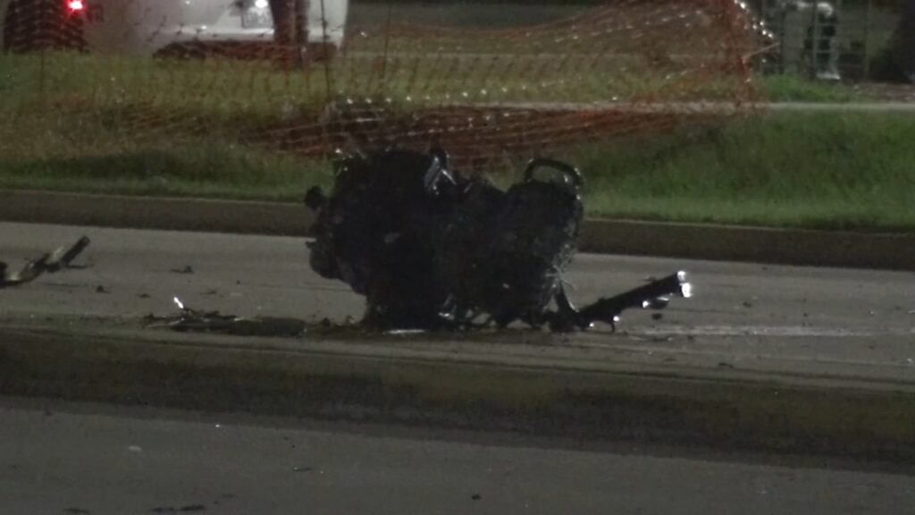 120 mph chase with felony suspect in north Harris County ends in wrong ...